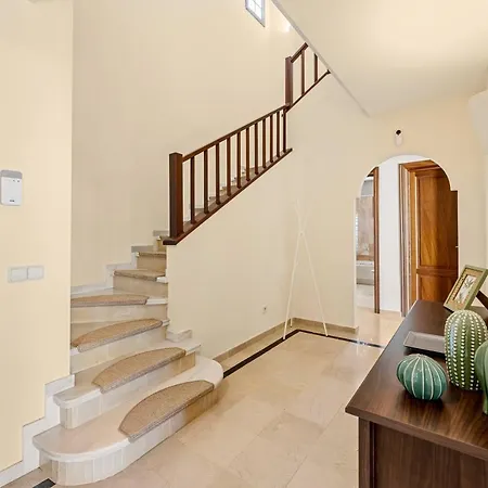 Alana - Vacaciones Y Relax Villa